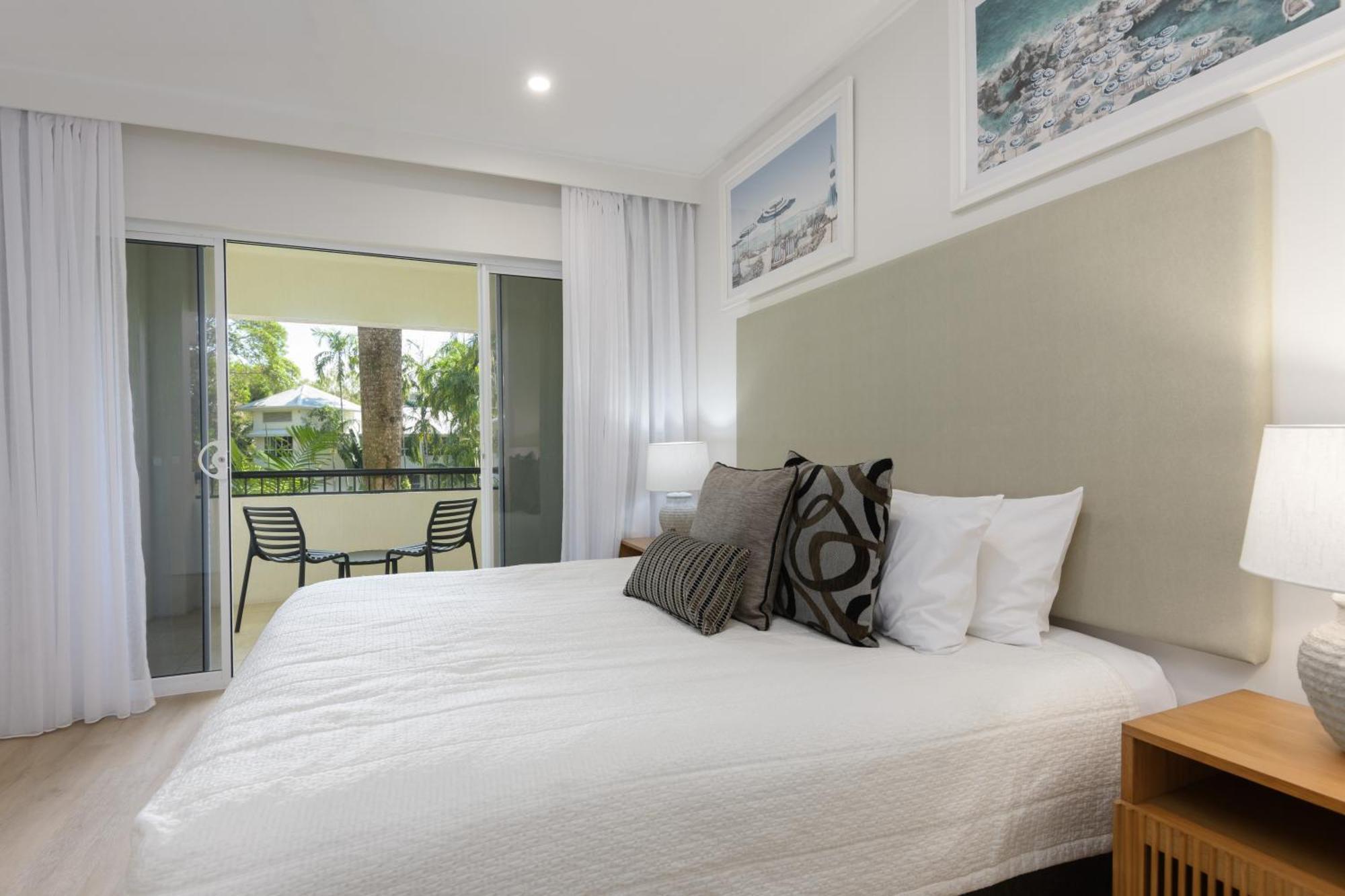 Mandalay Luxury Beachfront Apartments Port Douglas Exterior foto