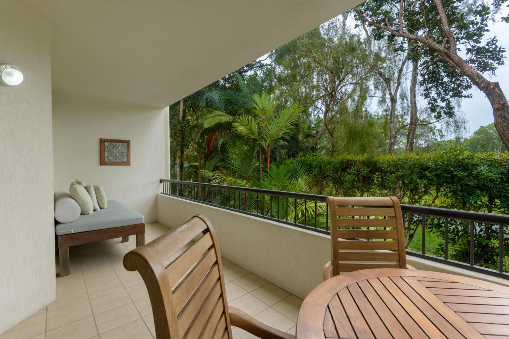 Mandalay Luxury Beachfront Apartments Port Douglas Exterior foto