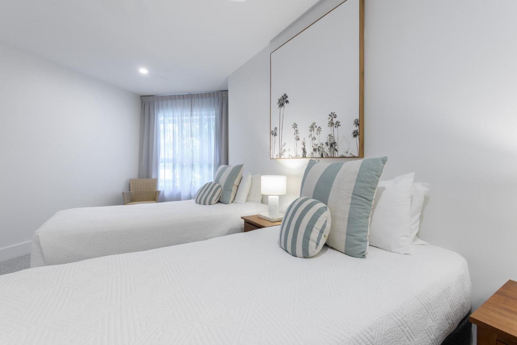 Mandalay Luxury Beachfront Apartments Port Douglas Exterior foto